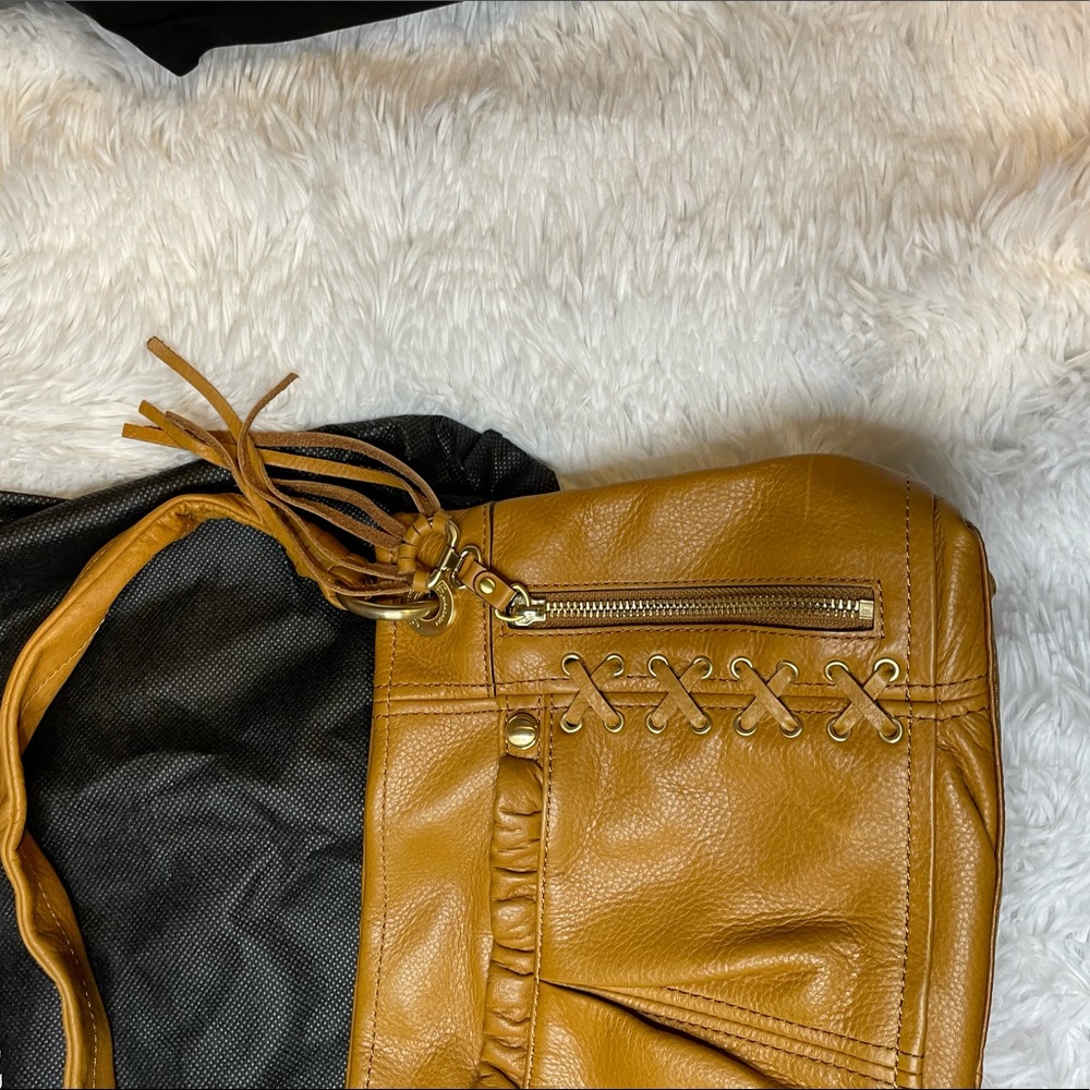 Gently Used B. Makowsky Bags - Picture 2 of 10